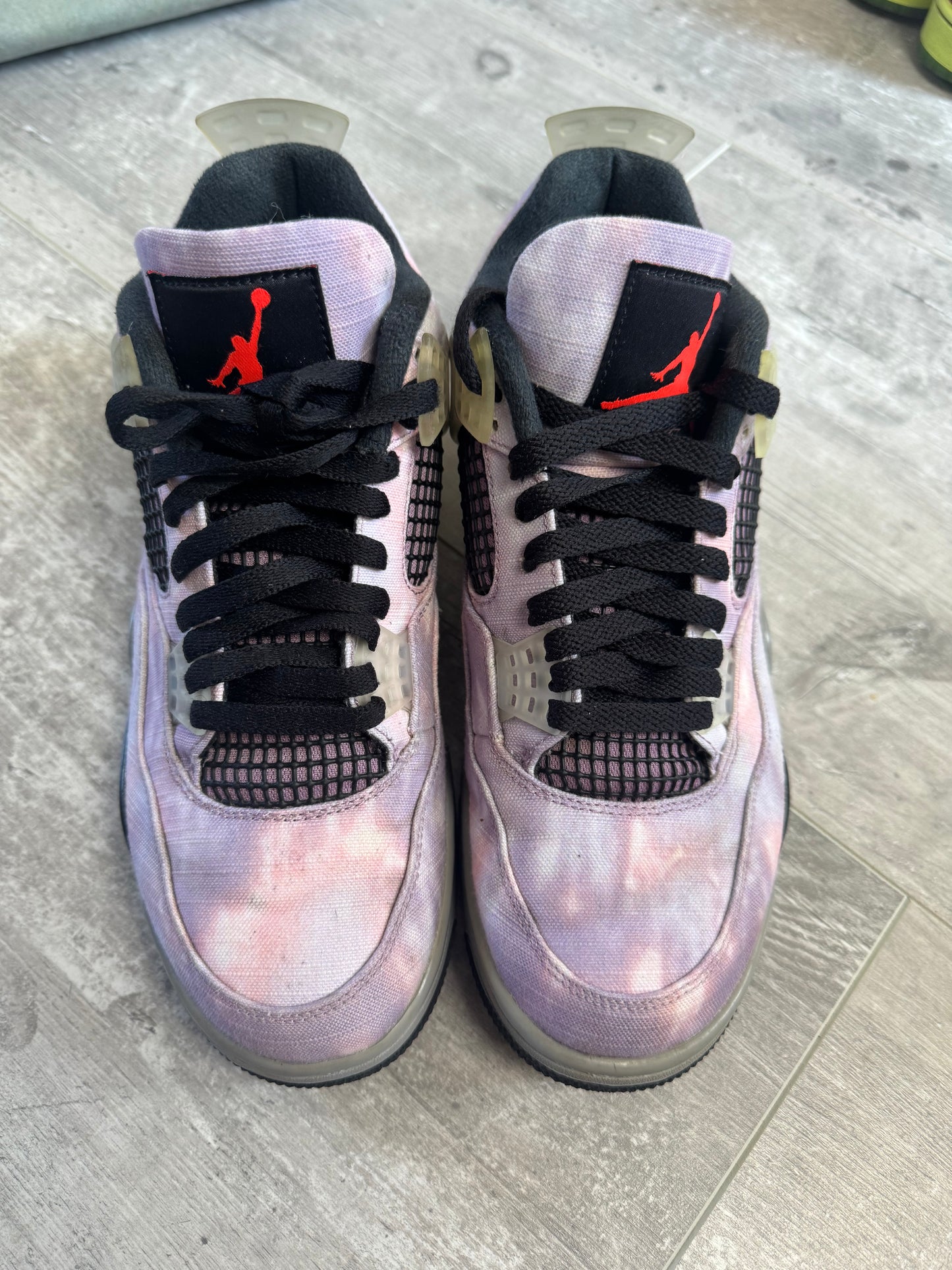 42 - Jordan 4 Retro 'Zen Master'