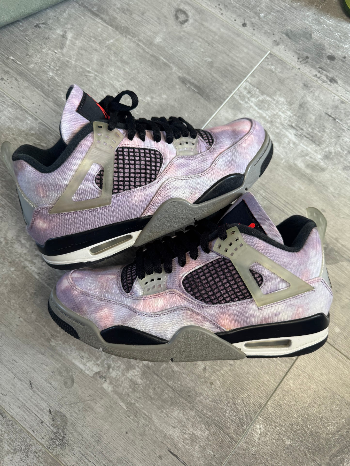 42 - Jordan 4 Retro 'Zen Master'