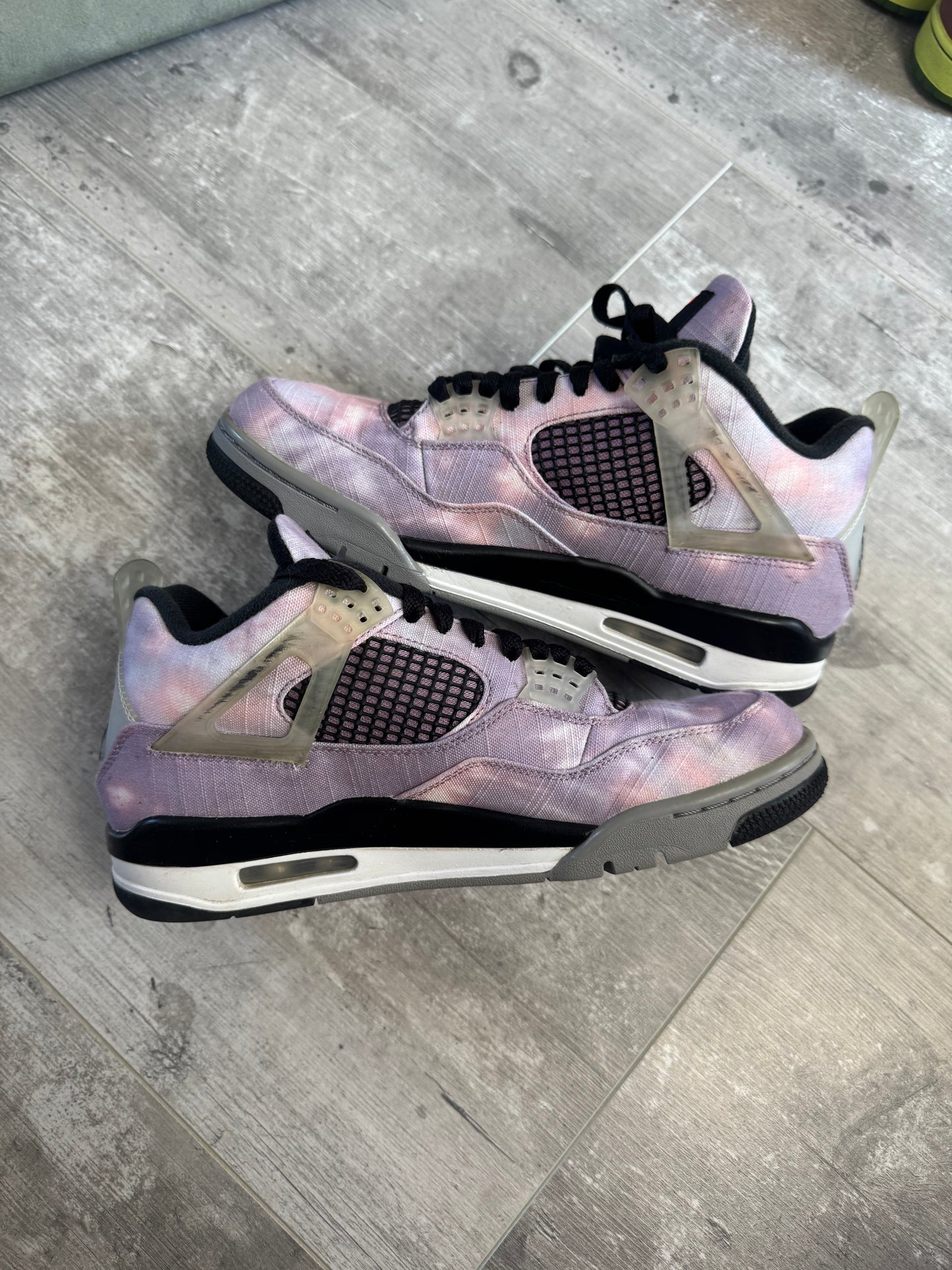 42 - Jordan 4 Retro 'Zen Master'