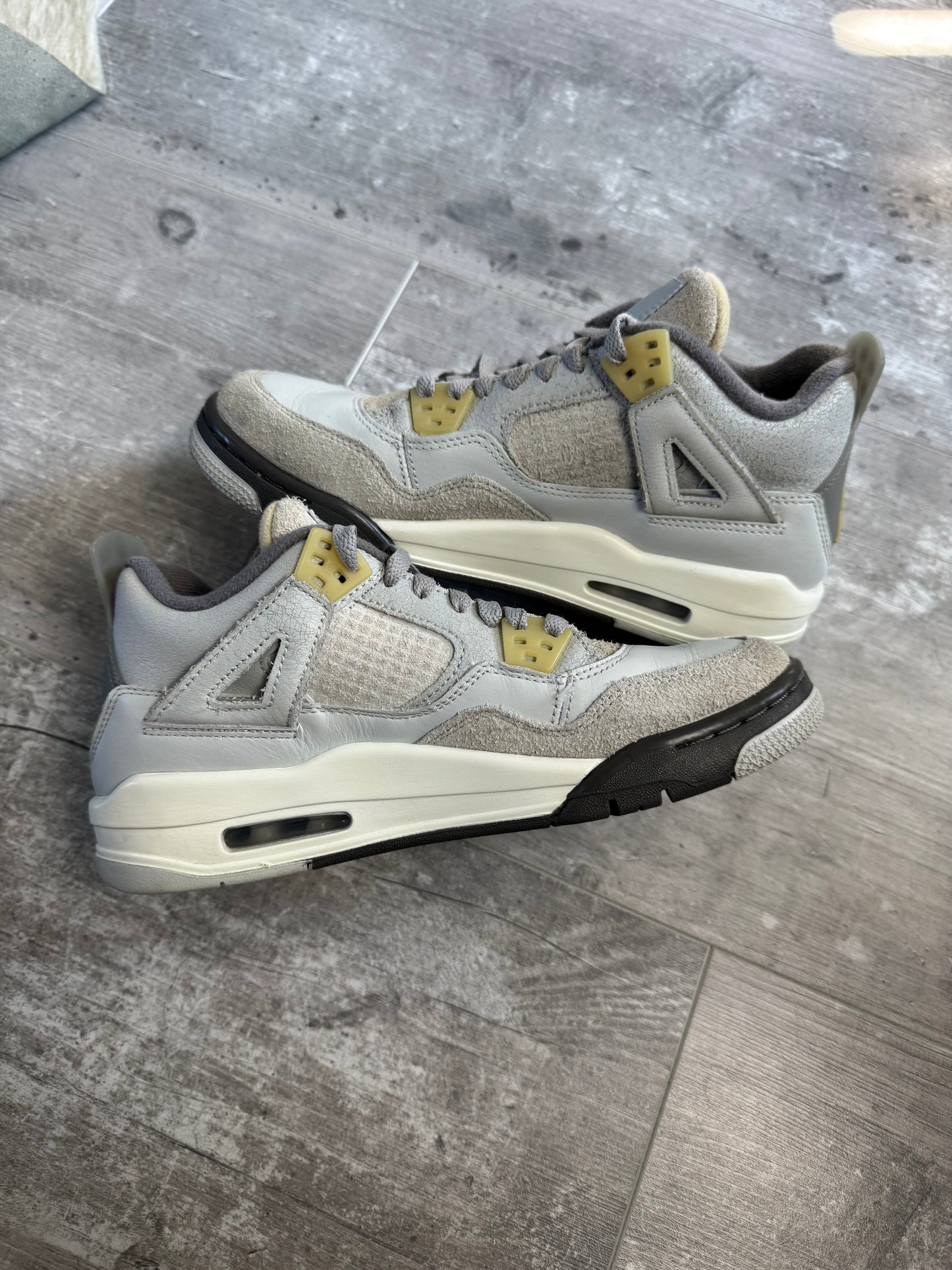 40 - Jordan 4 Retro 'Craft' (GS)