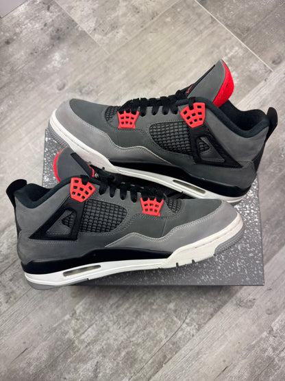 44.5 - Jordan 4 Retro 'Infrared'