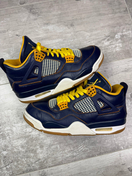 42 - Jordan 4 Retro 'Dunk From Above'