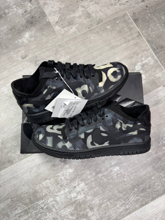 37.5 - Nike dunk low x Commes Des Garçons Print (W)