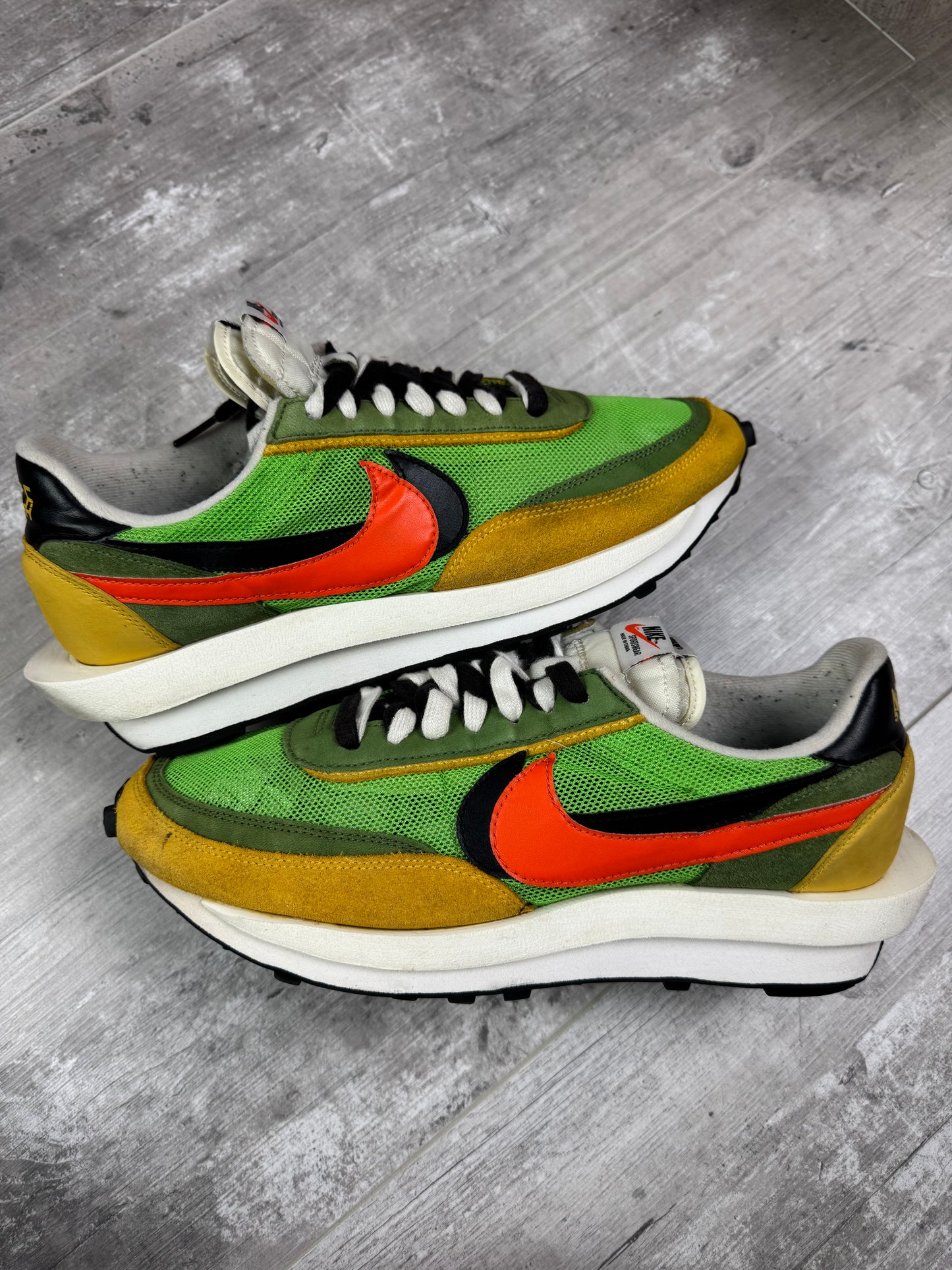 45.5 - Nike x Sacai LD Waffle 'Green Gusto'