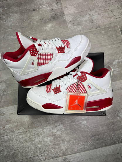 43 - Jordan 4 Retro 'Alternate 89'