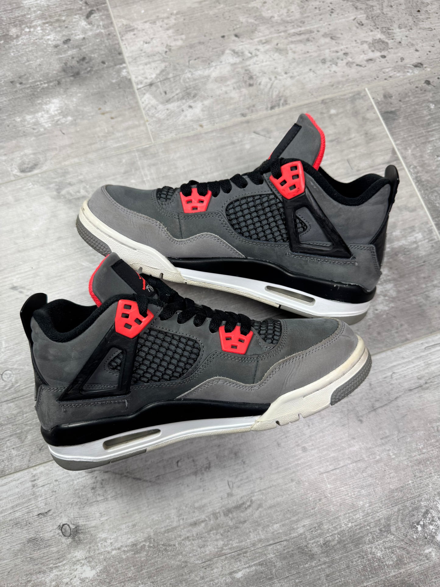 38.5 - Jordan 4 Retro 'Infrared' GS