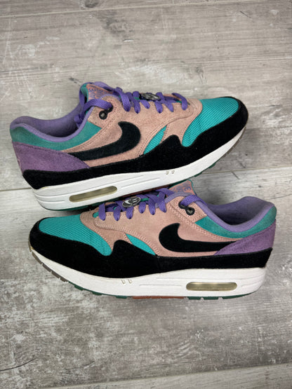 44.5 - Nike air max One 'Have a Nike Day'