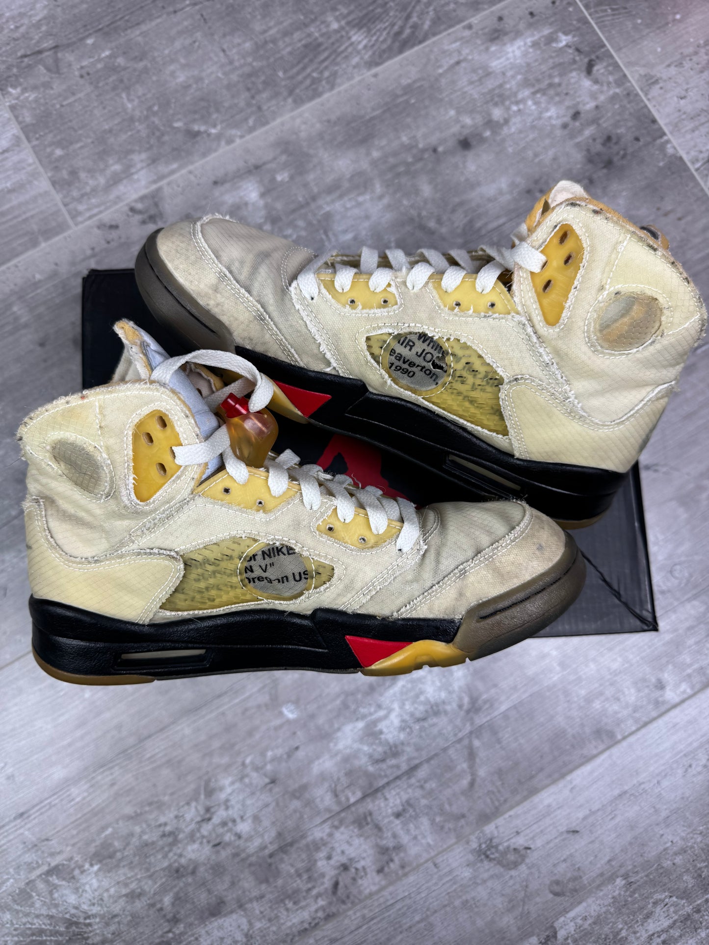 41 - Jordan 5 X Off White 'Sail'